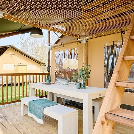 Luxussátor Camping & Erlebnis Resort Jersleber See - Zeltlodges Jersleben